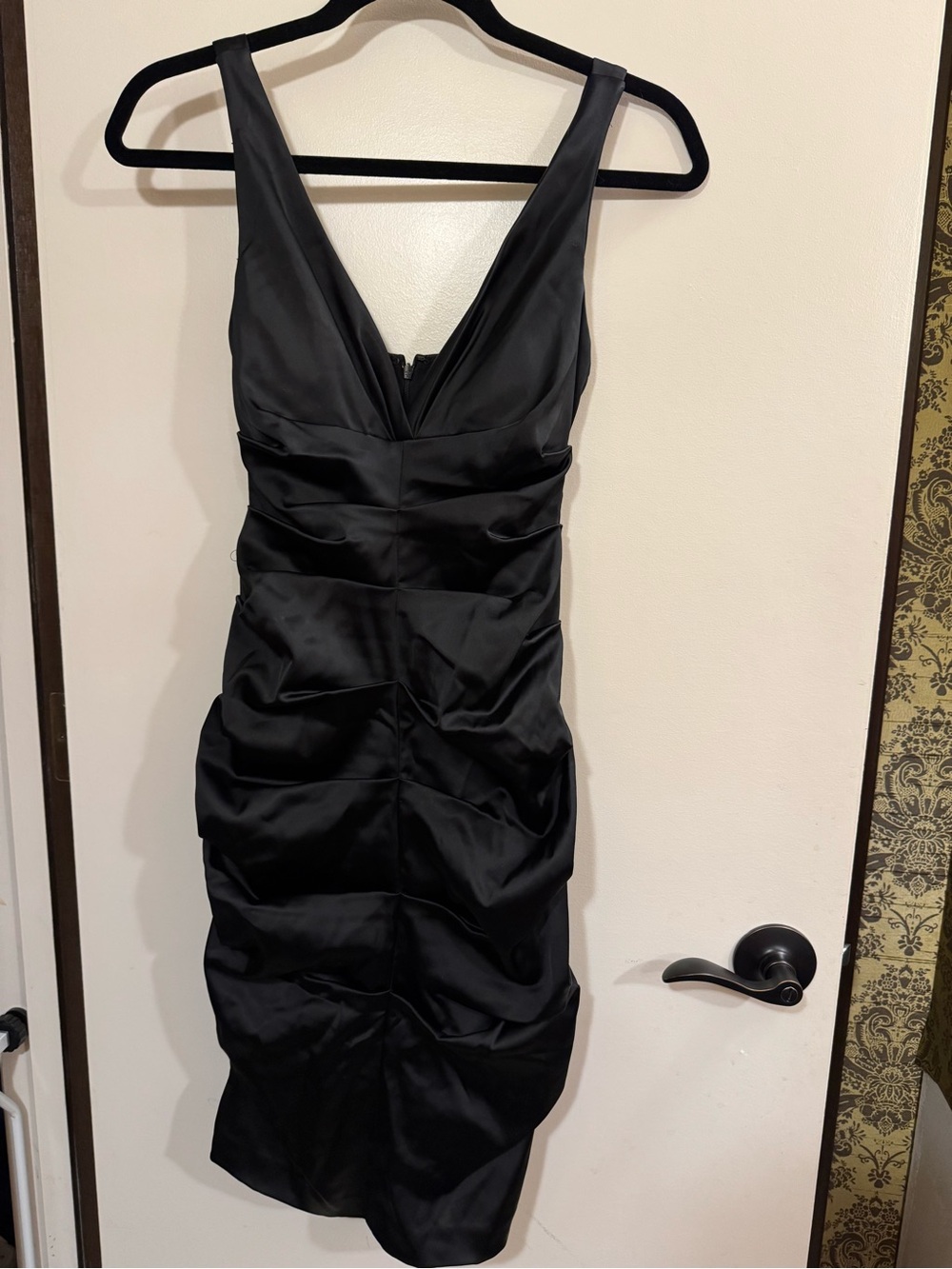 XSCAPE Little Black cocktail dress // 2